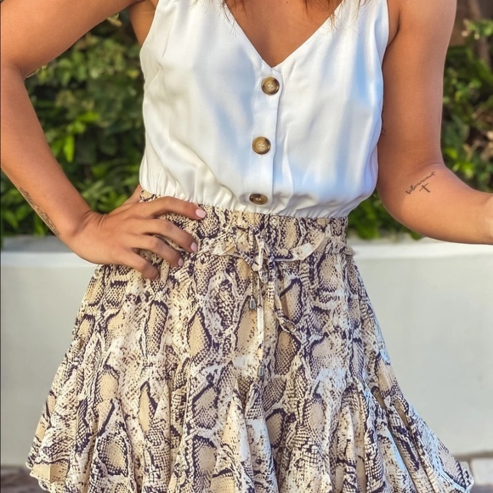 Printed romper - Picture 3 of 15